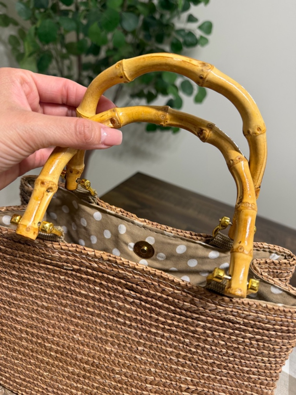 Croft & Barrow Woven Straw small Tote Bag w/ Bamboo Handles - Picture 5 of 10